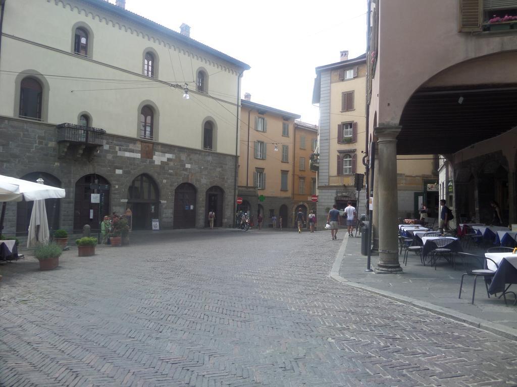 La Luna Blu In Old Town Bergamo Zewnętrze zdjęcie